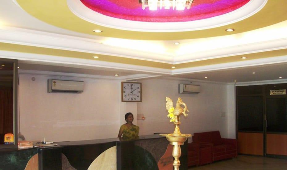 Sri Srinivasa Residency Kadapa Exterior foto